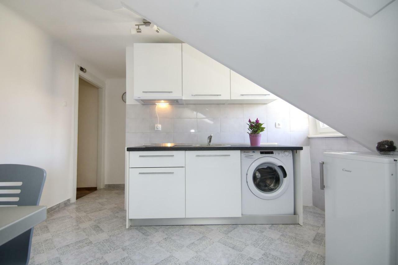 Apartment Mango สปลิท ภายนอก รูปภาพ